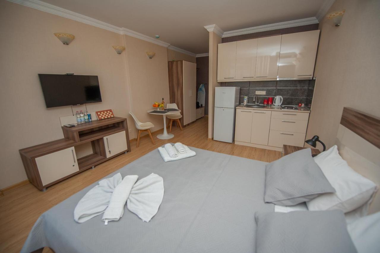 Mix Apartments - Orbi Residence バトゥーミ エクステリア 写真