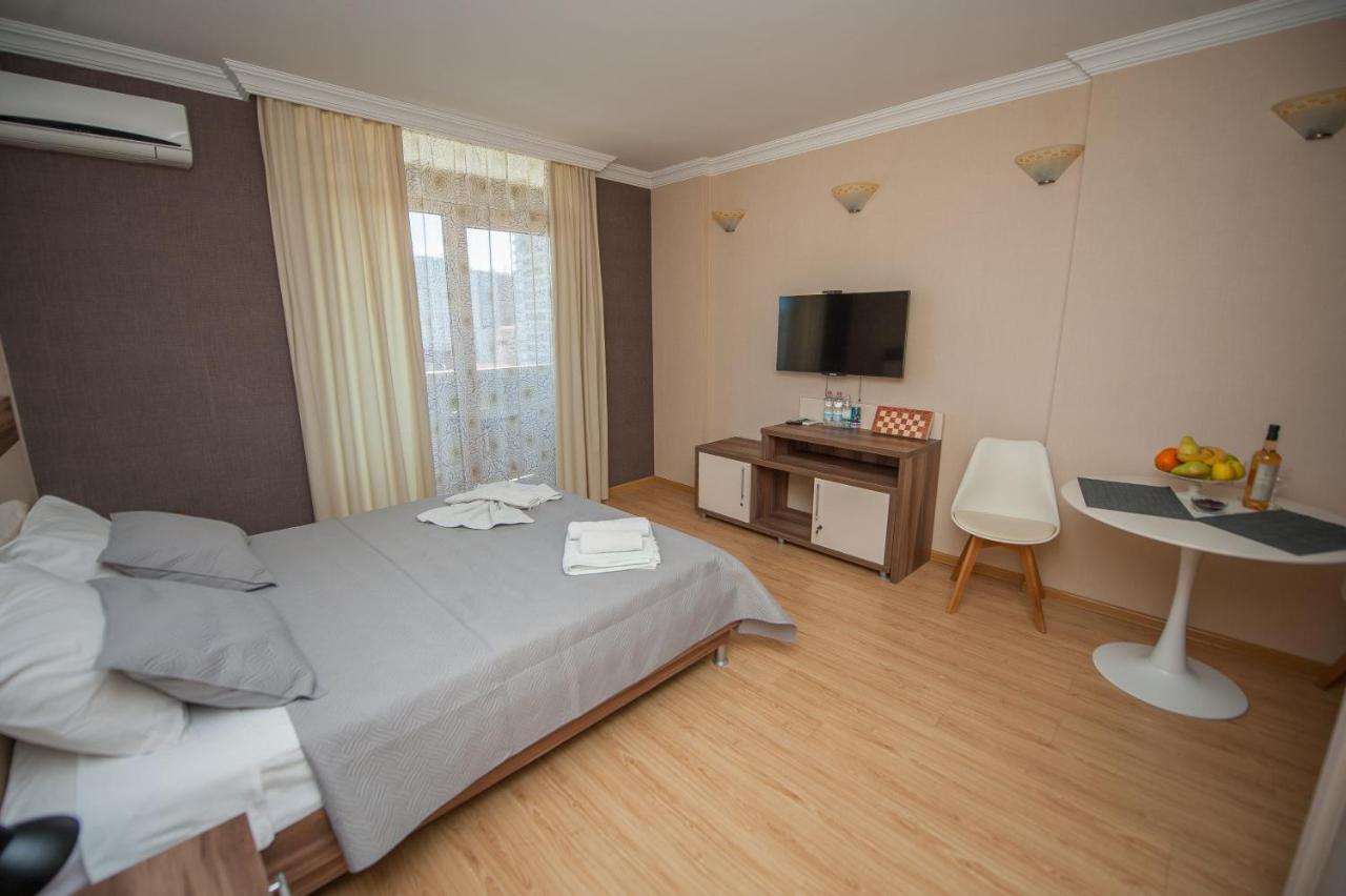 Mix Apartments - Orbi Residence バトゥーミ エクステリア 写真