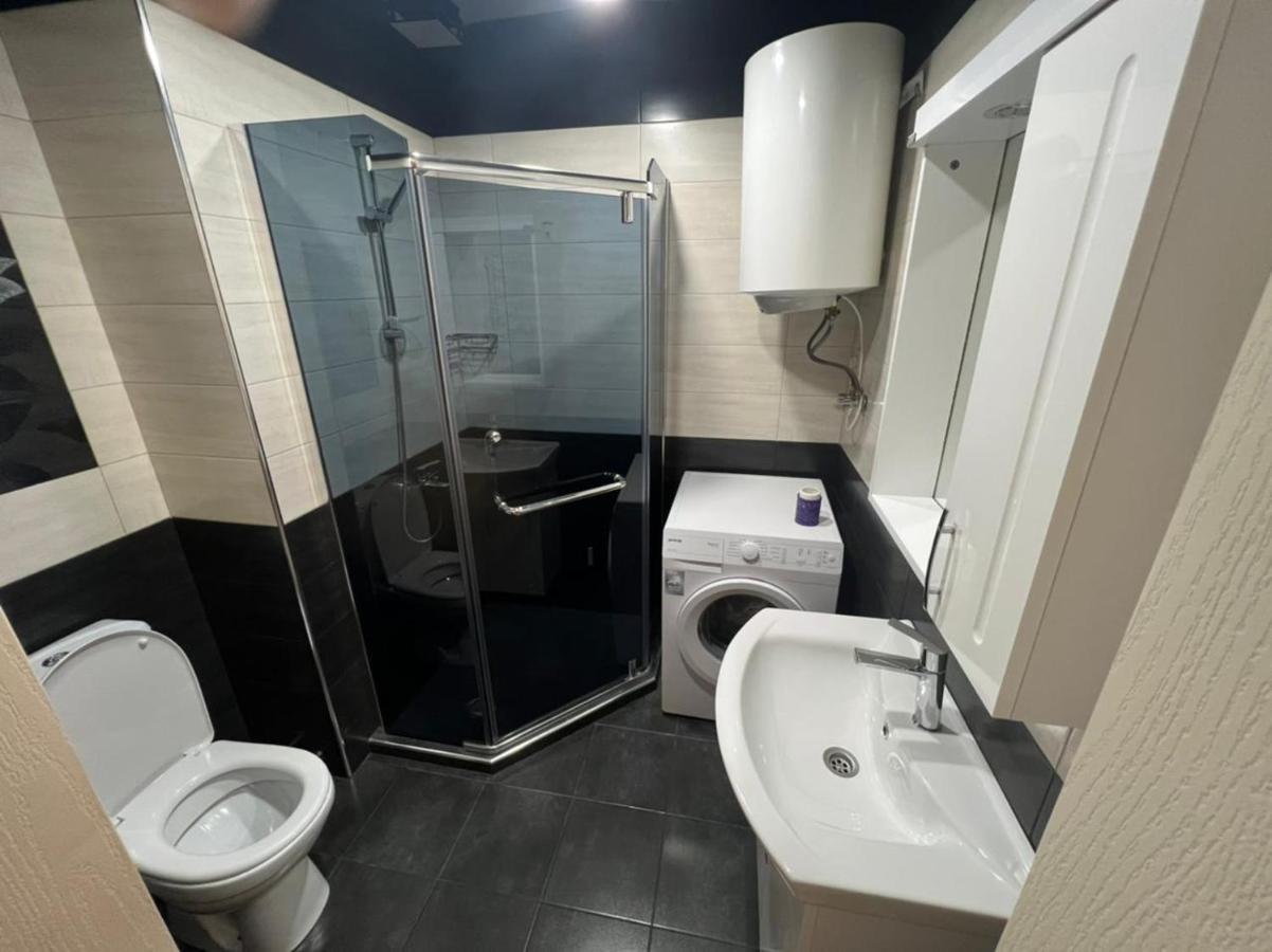 Mix Apartments - Orbi Residence バトゥーミ エクステリア 写真